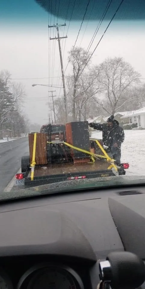 Local landscaping services near you across Muskegon, MI - Gee's Logistics