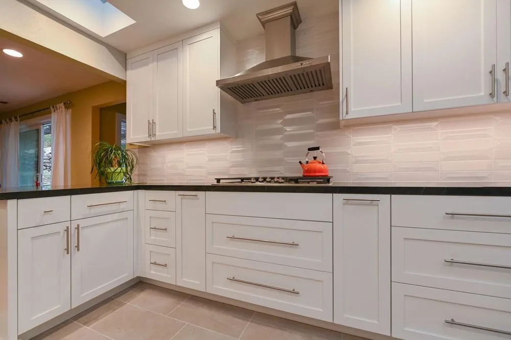 Professional yard maintenance near you in Oakland, CA by Geico Builders