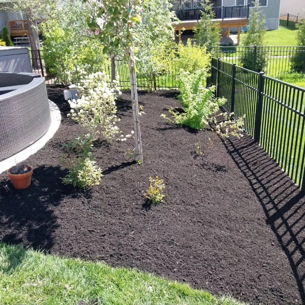 Affordable lawn mowing service experts serving Cincinnati, OH - Geiger Greenscapes