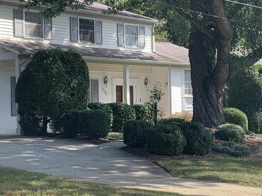 Top-rated lawn mowing service in Germantown, MD by GEM Landscaping Services