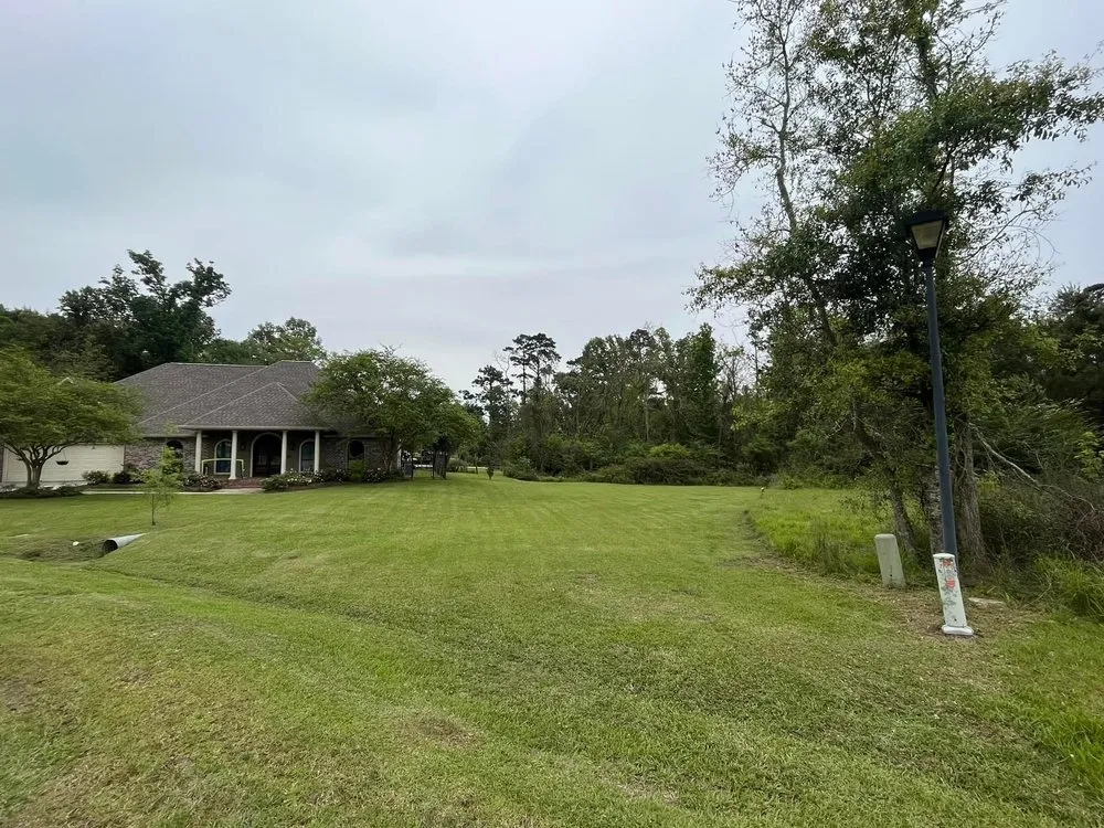 Trusted garden landscaping near you in Hammond, LA by GEM Lawn Care & More