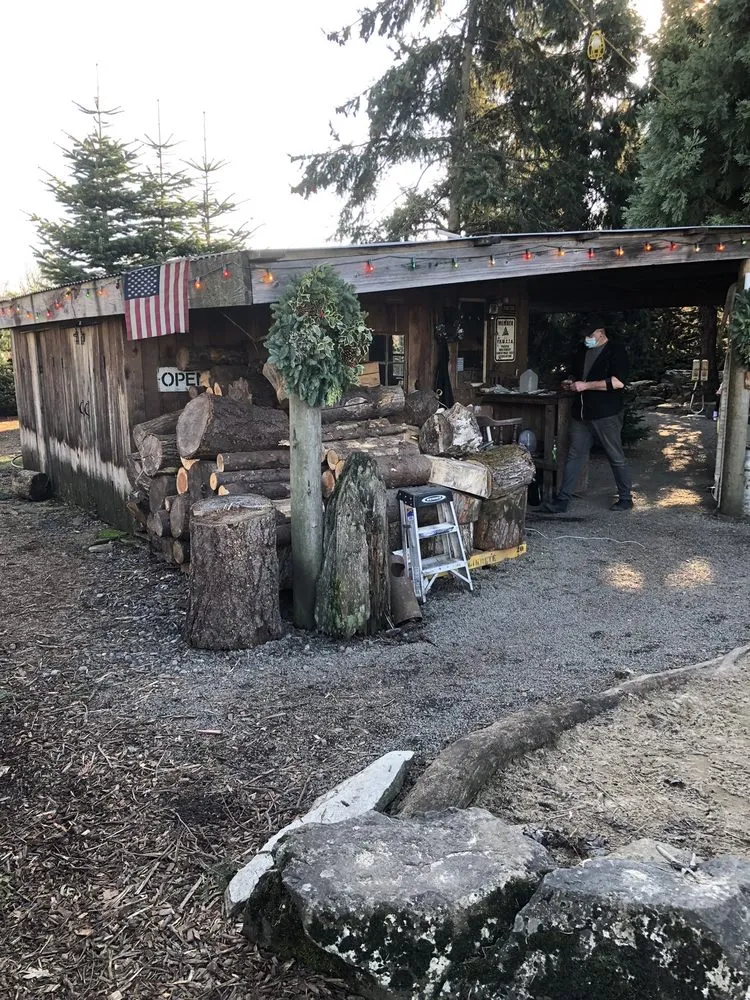 Top-rated lawn care service in Tualatin, OR - GEM Rock and Landscaping