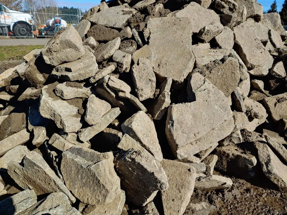 Reliable yard maintenance experts serving Tualatin, OR - GEM Rock and Landscaping