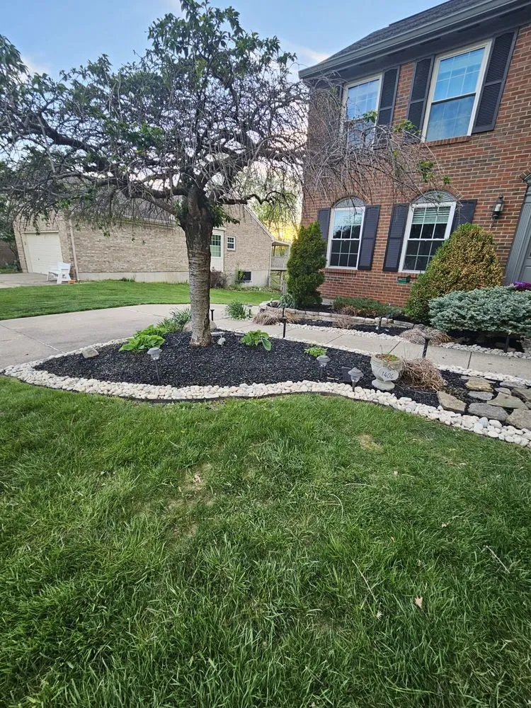 Professional lawn care service experts serving Union, KY - Gemmer's Grass Cutting Services