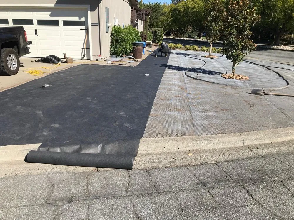 Custom yard cleanup service in Sonoma, CA - Genaro's Landscape Maintenance