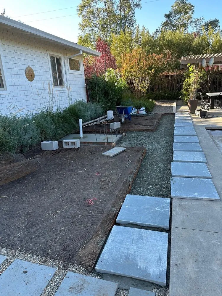 Reliable lawn care service with custom design in Sonoma, CA by Genaro's Landscape Maintenance