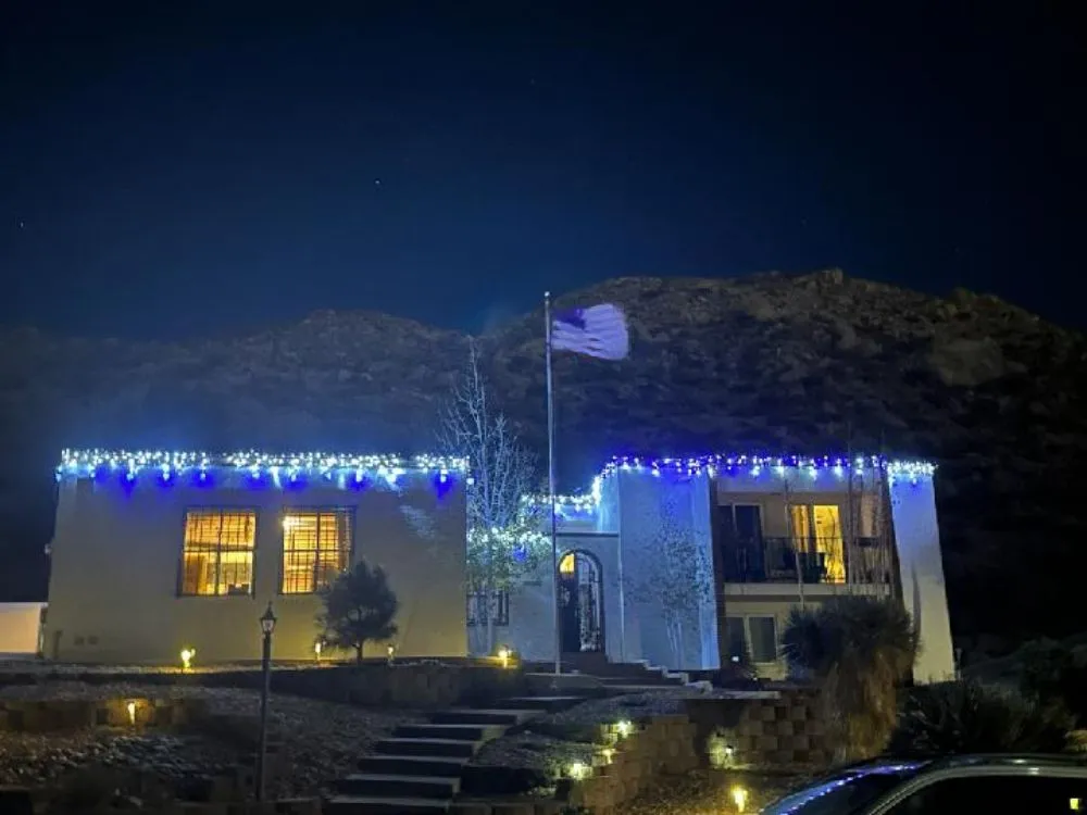 Affordable lawn mowing service for beautiful yards across Albuquerque, NM - Gene Scape Lawn & Landscaping