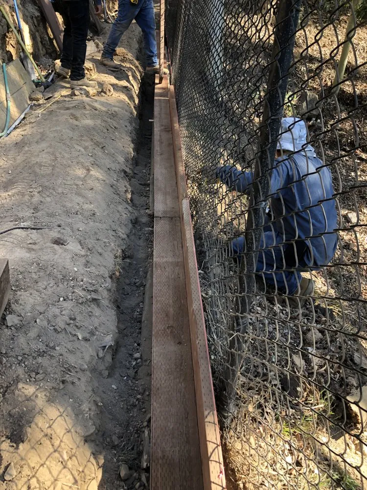 Local yard cleanup service in Los Angeles, CA by General Grounds Landscaping