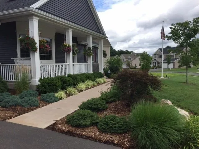 Professional yard maintenance in Glastonbury, CT - General Landscaping