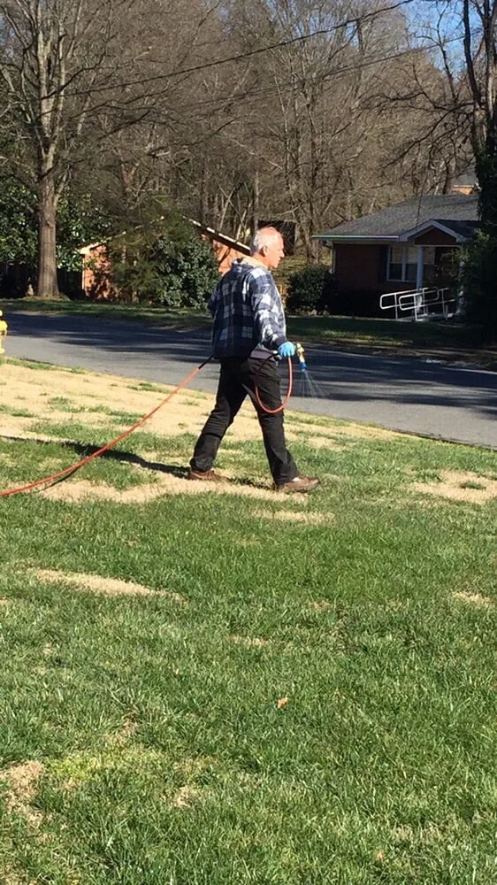 Expert yard cleanup service in Charlotte, NC - General Lawn Care