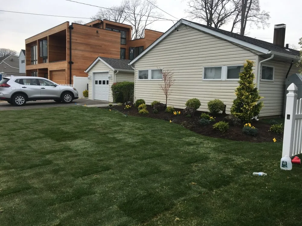 Local residential landscaping experts serving Franklin Square, NY - General lawn care landscaping