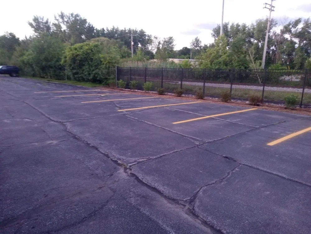 Professional landscaping services in Bay City, MI by General Maintenance