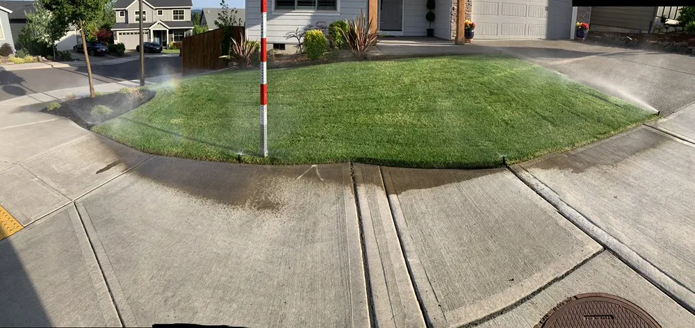 Professional lawn care service experts serving Tigard, OR - General Residential Services