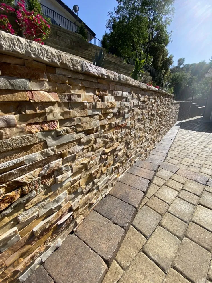 Professional lawn care service experts serving Los Angeles, CA - Generation Landscape