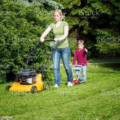 Generations lawncare Logo