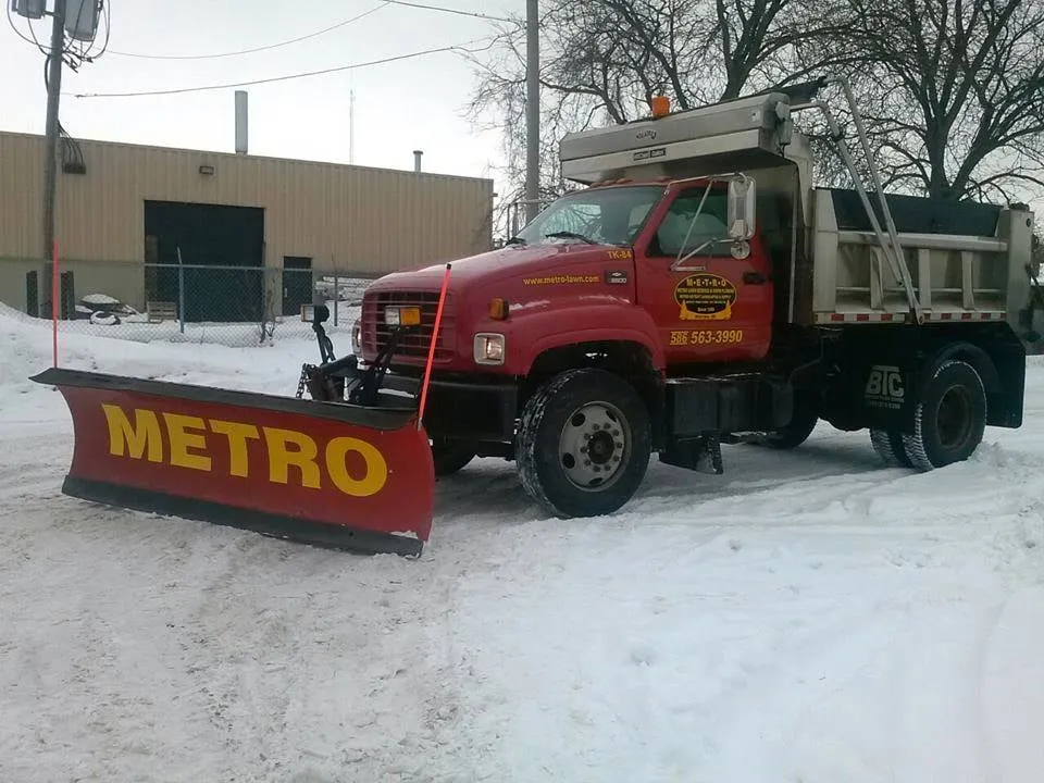 Affordable outdoor landscaping in Detroit, MI by Gene's Landscape Service