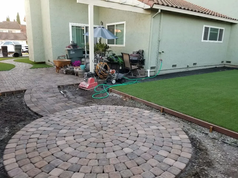 Custom yard cleanup service experts serving Santa Clara, CA - Genesis Concrete and Landscape