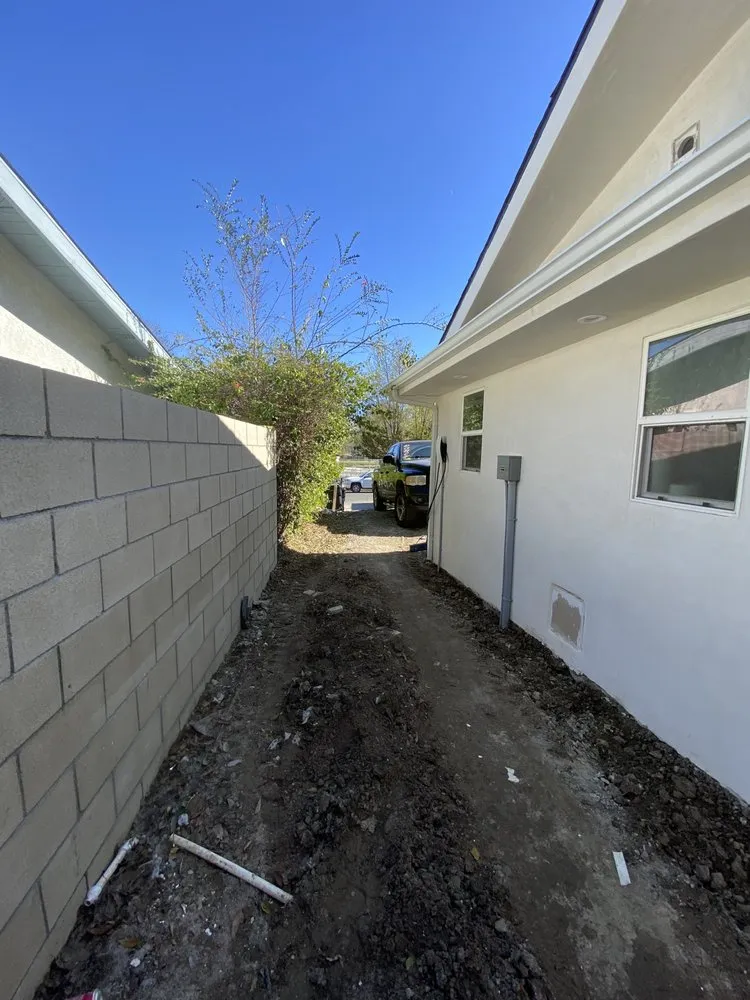 Affordable lawn mowing service with custom design across San Fernando, CA - Genesis Construction