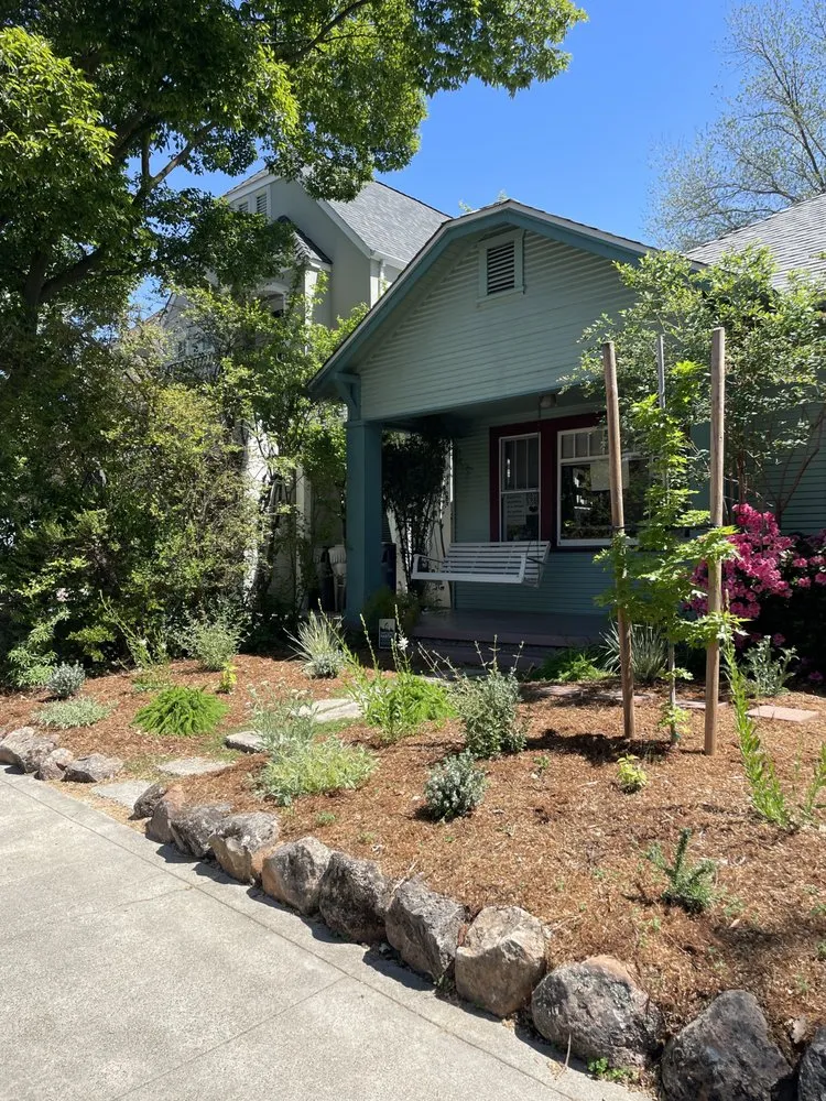 Custom landscape design in Sacramento, CA - Genesis Landscapes