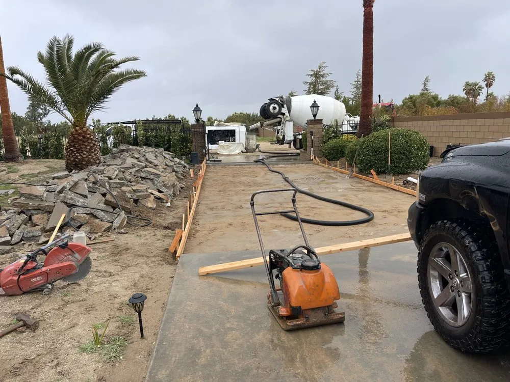 Professional garden landscaping in Littlerock, CA by Genesis Landscaping