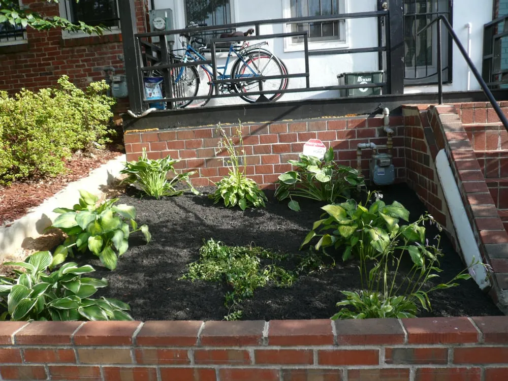 Custom outdoor landscaping in Gaithersburg, MD - Genesys Lawn and Garden