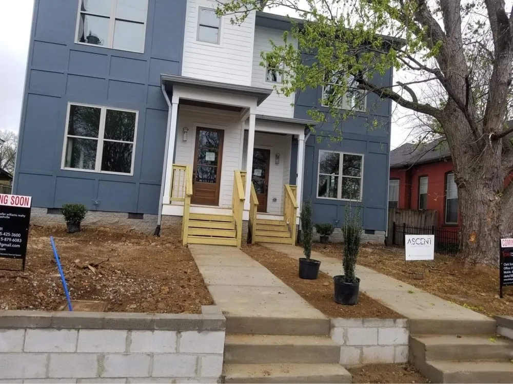 Top-rated yard maintenance in Nashville, TN - Geni landscaping