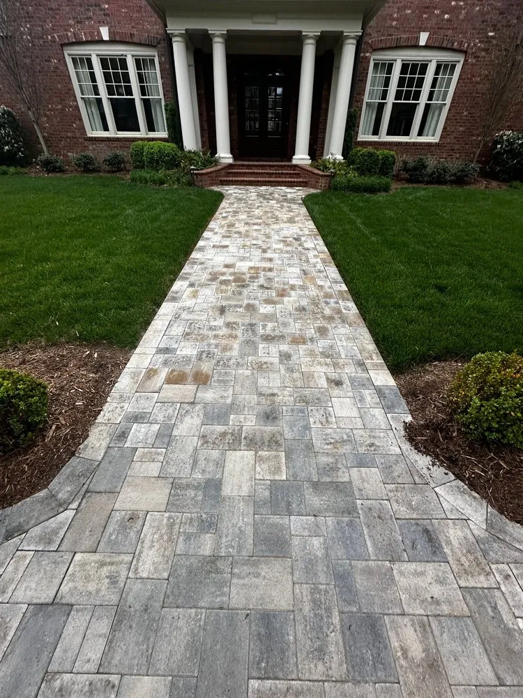 Reliable residential landscaping near you in Charlotte, NC by Genova Landscape