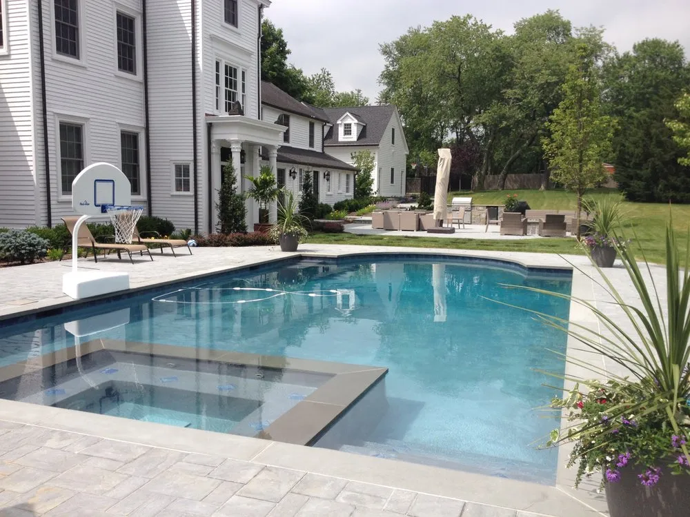 Top-rated landscaping services in Melville, NY - Gentile Landscaping