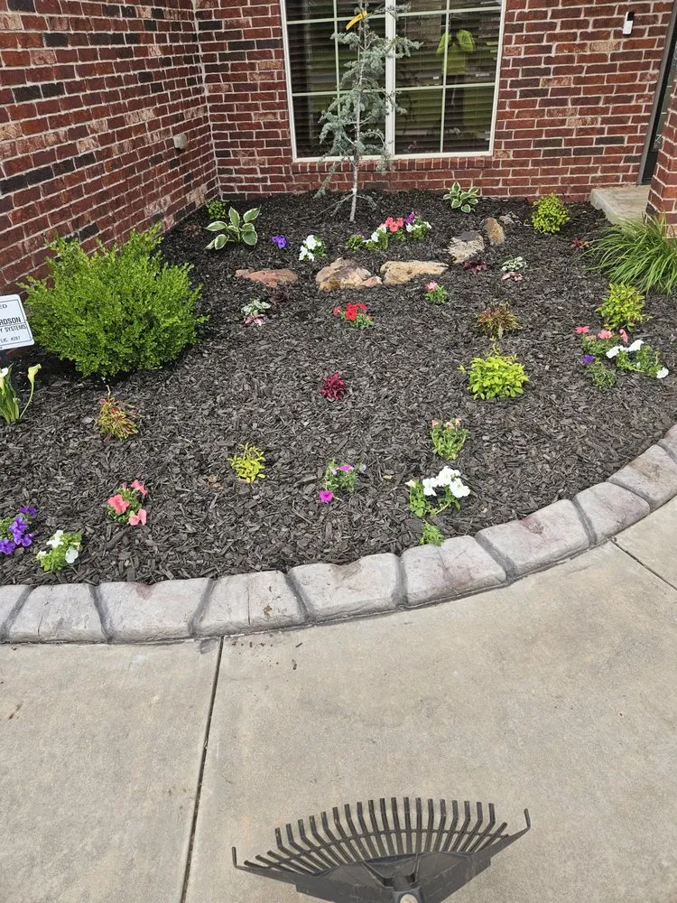 Top-rated landscape installation in Norman, OK by Geo Trees Service