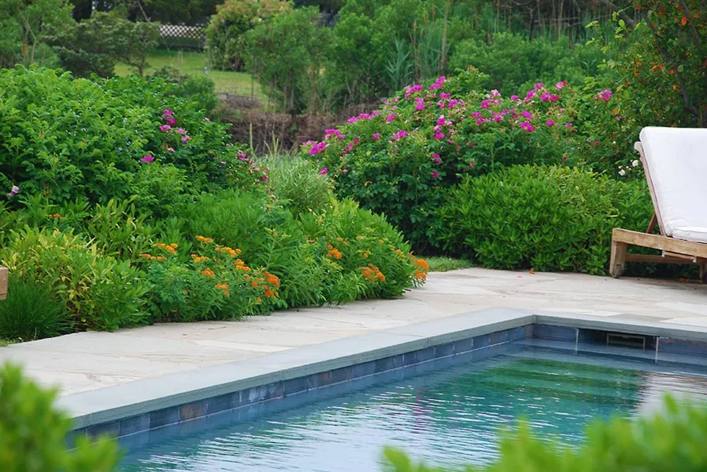Custom landscape installation in East Hampton, NY - Geoffrey Nimmer Landscapes