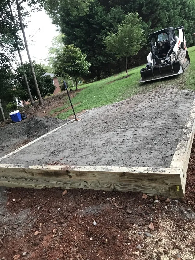 Trusted lawn mowing service in Fayetteville, GA - Geographically Landscaping & Concrete Services