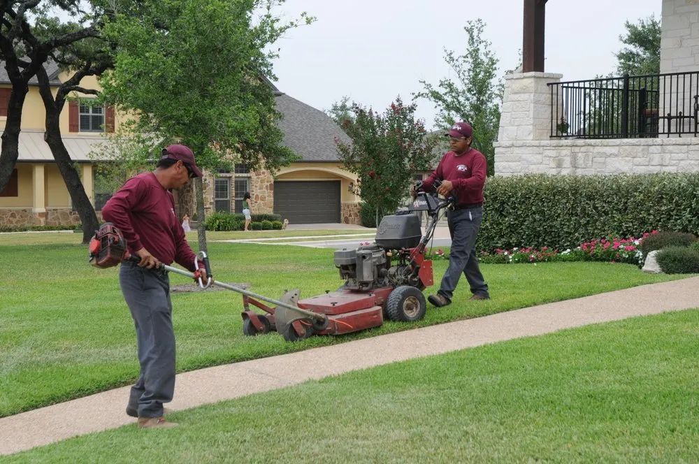 Expert landscape installation experts serving Miami, FL - George & Son Landscaping & Pressure Cleaning Service