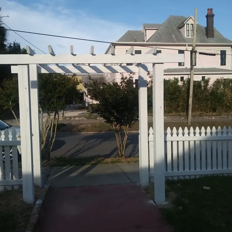 Affordable yard maintenance in Pensacola, FL by George Scott Fencing Lawn & Maintenance Service