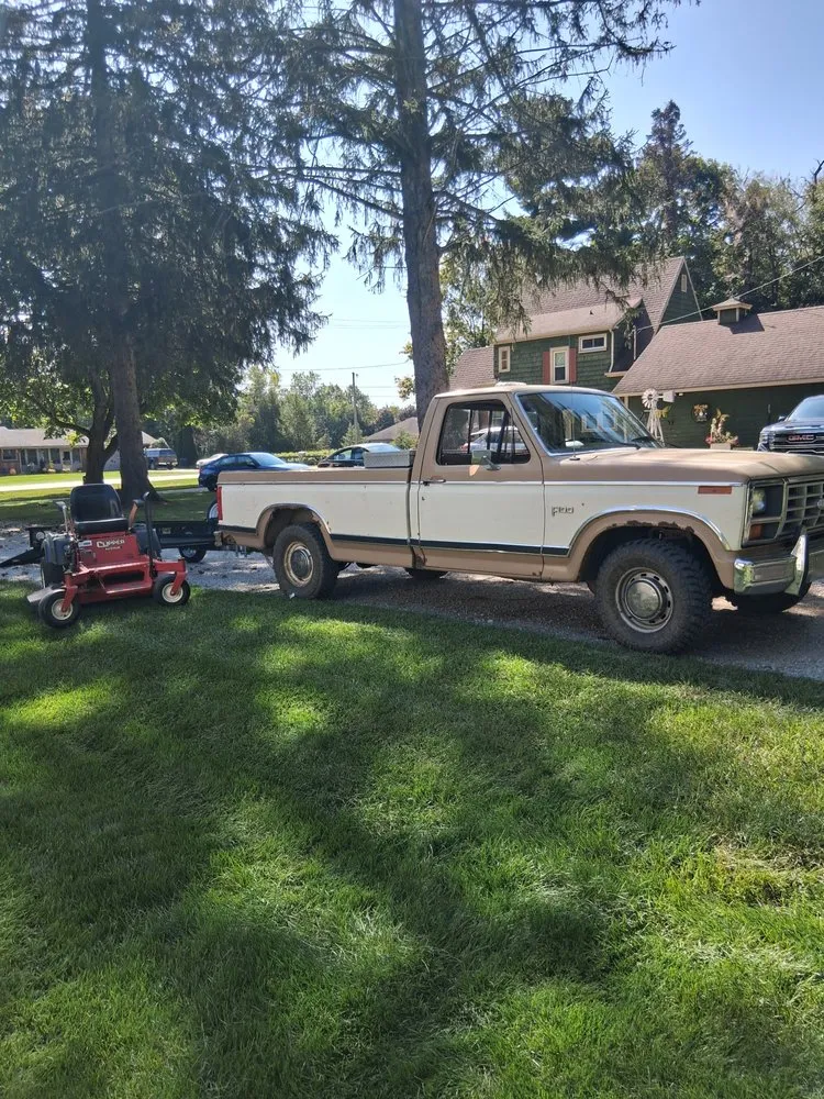 Professional yard maintenance in Rolling Prairie, IN by Georges Landscape