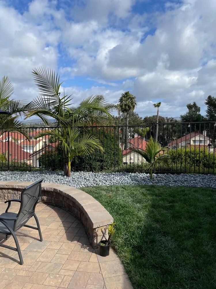 Local outdoor landscaping experts serving Vista, CA - George’s Landscaping & Maintenance
