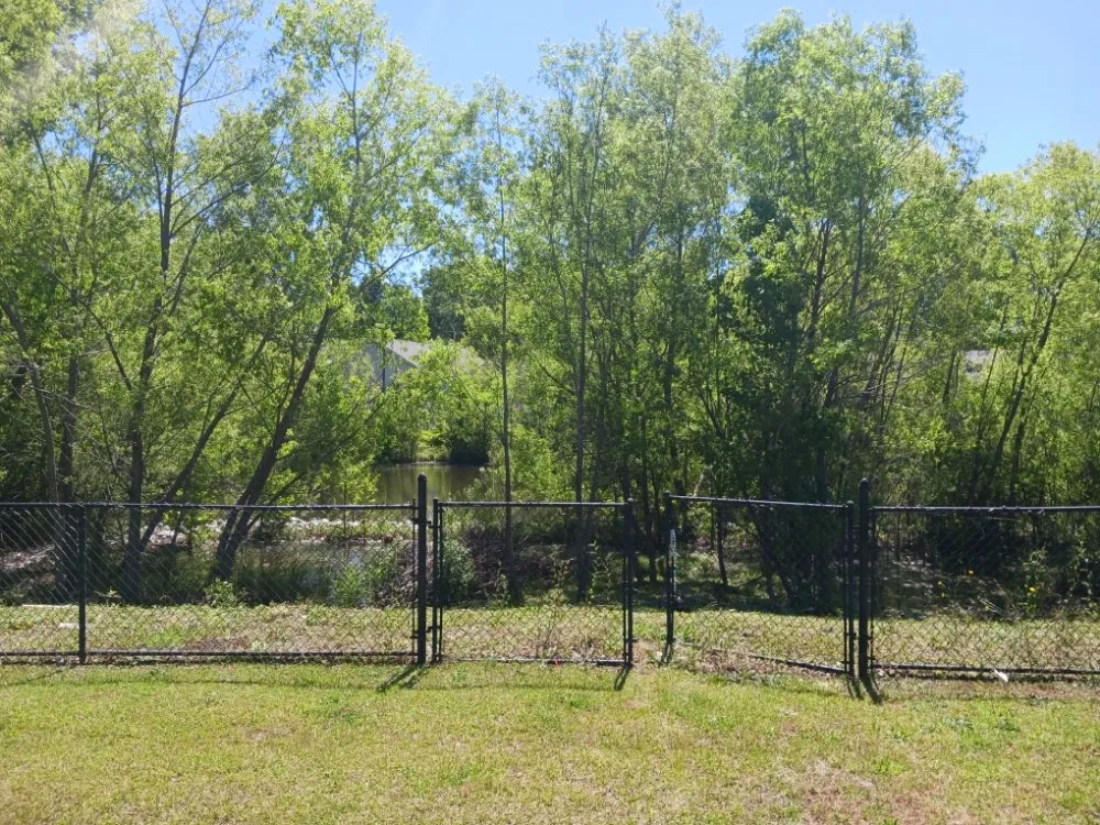 Reliable yard maintenance experts serving Lugoff, SC - George's Woodworks and Lawn Maintenance