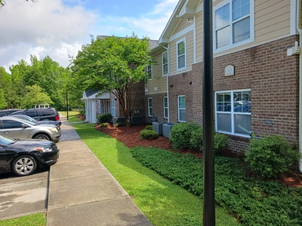 Top-rated lawn mowing service experts serving Lugoff, SC - George's Woodworks and Lawn Maintenance