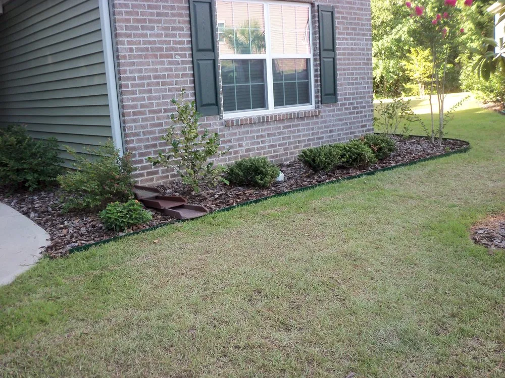 Custom yard cleanup service in Georgetown, SC by Georgetown SC Lawn Care