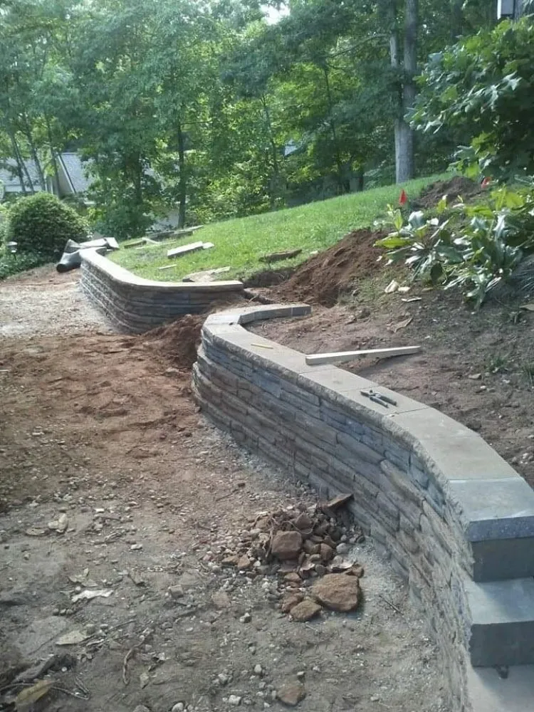 Local yard cleanup service for year-round maintenance across Gainesville, GA - Georgia Innovations Landscapes