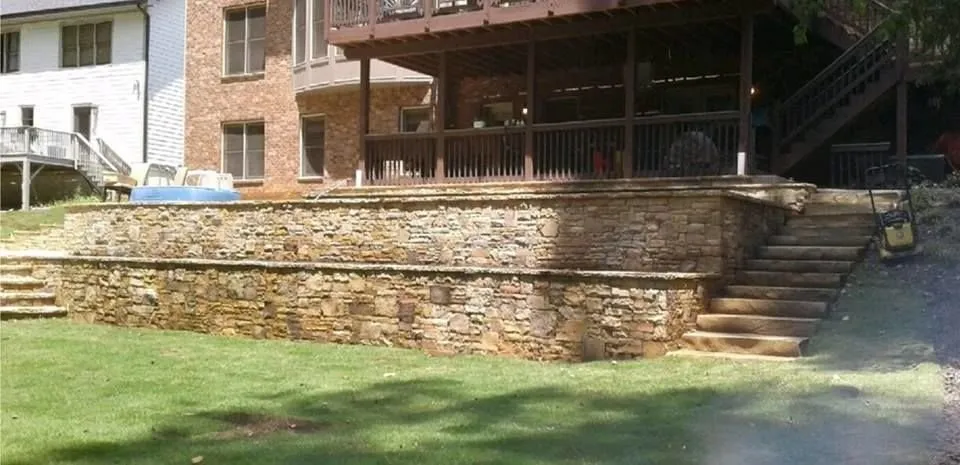 Top-rated outdoor landscaping experts serving Lilburn, GA - Georgia Oak Landscaping