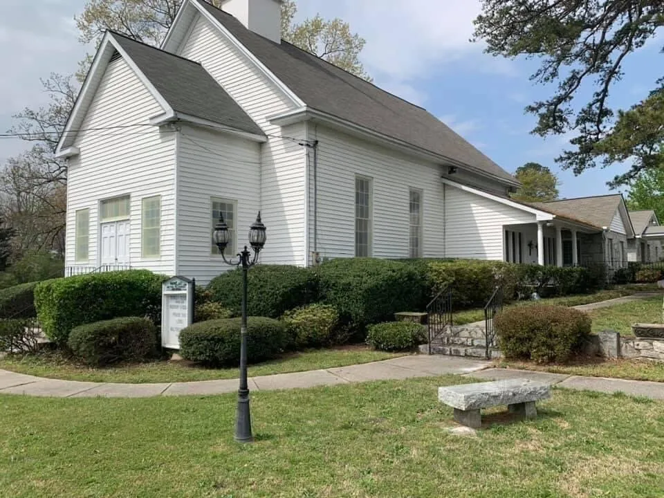 Local yard maintenance in Covington, GA by Georgia Precision Landscaping