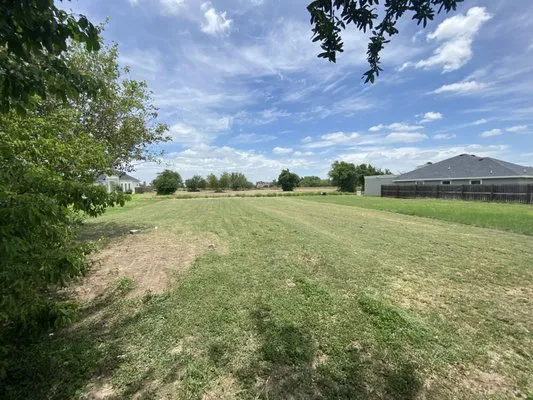 Ger N Dam Mowing Logo