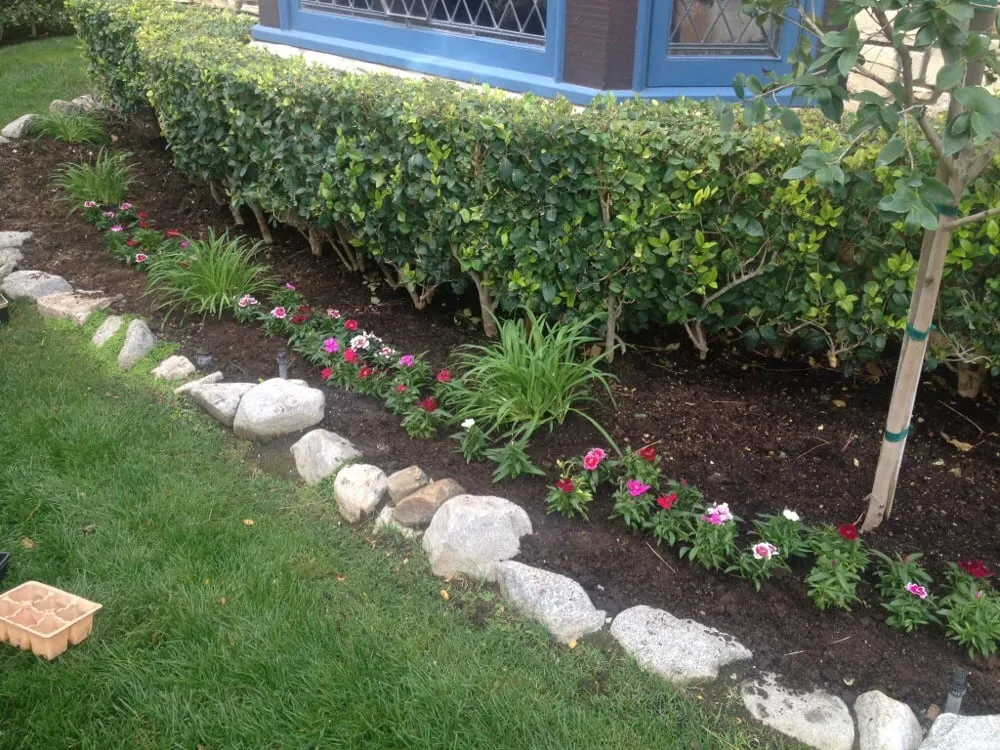 Custom landscape design near you across Santa Clarita, CA - Gerardo Landscape