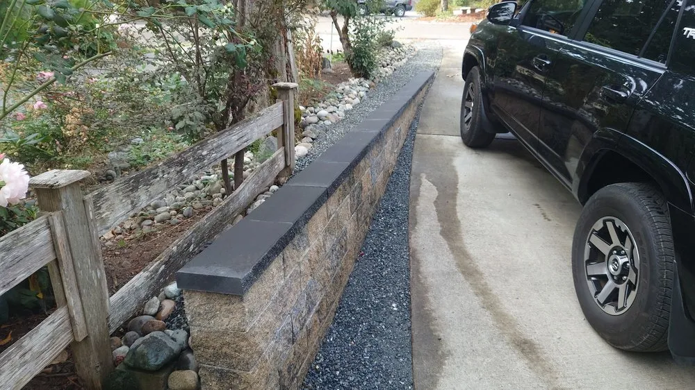 Professional lawn care service in Lynnwood, WA by Gerard's Landscaping