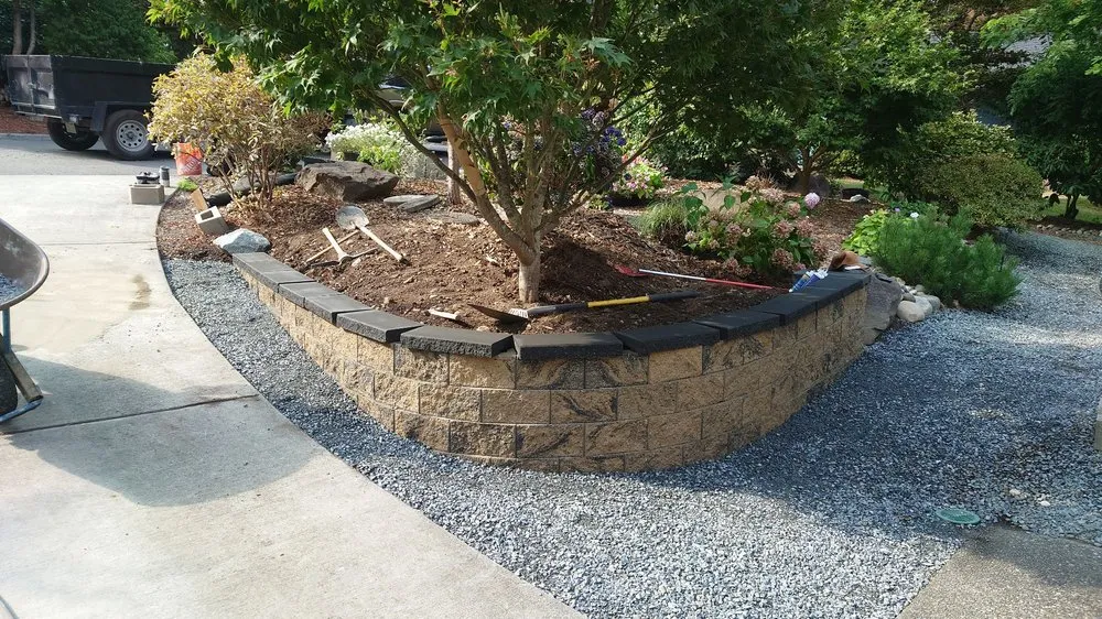 Custom lawn mowing service for residential properties across Lynnwood, WA - Gerard's Landscaping