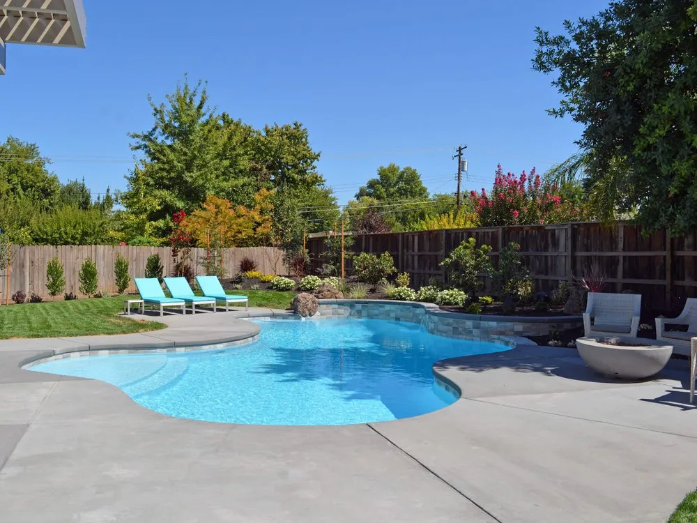 Custom yard maintenance in Sacramento, CA by Geremia Pools & Landscaping