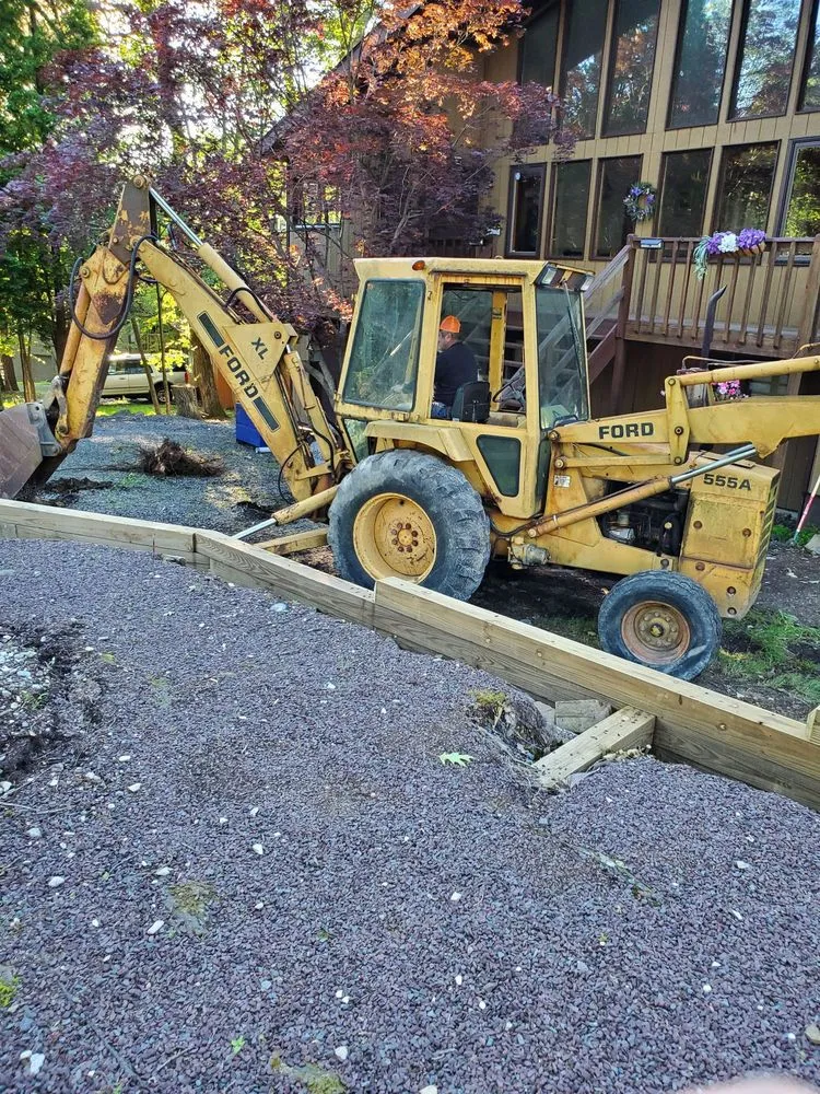 Professional garden landscaping in East Stroudsburg, PA by Gerhold Tree & Landscaping