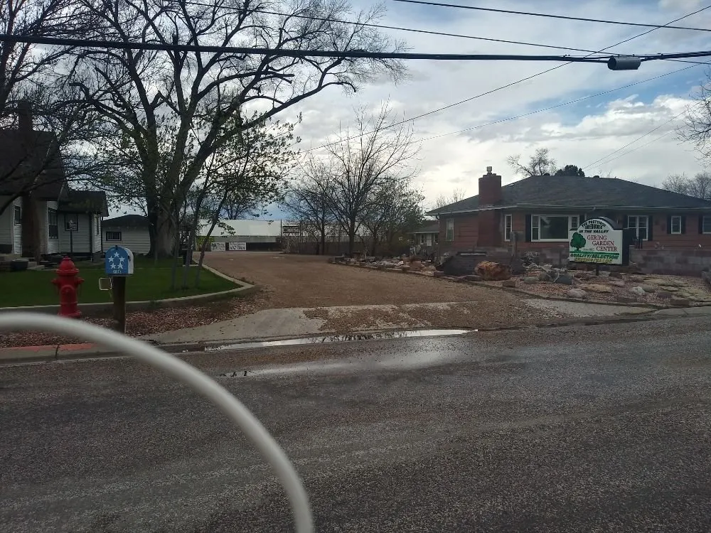 Affordable lawn care service experts serving Gering, NE - Gering Garden Center