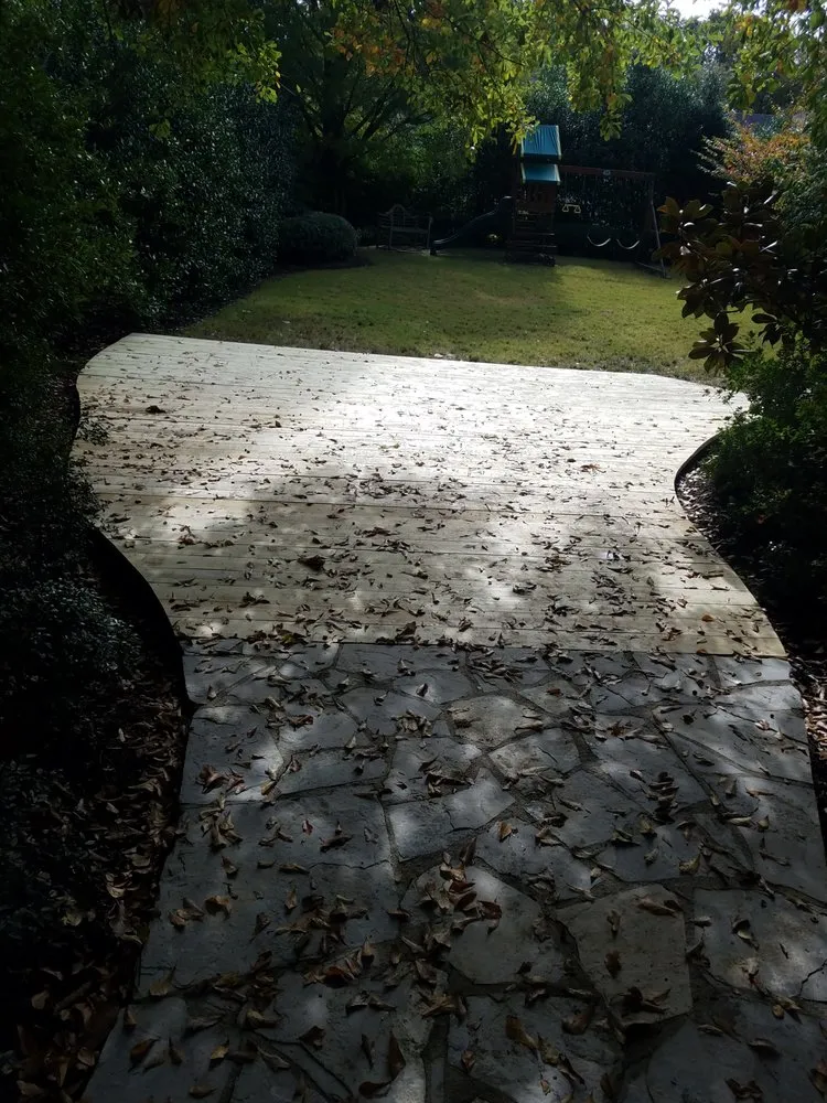 Expert yard cleanup service with custom design across Memphis, TN - Germantown Landscape Company