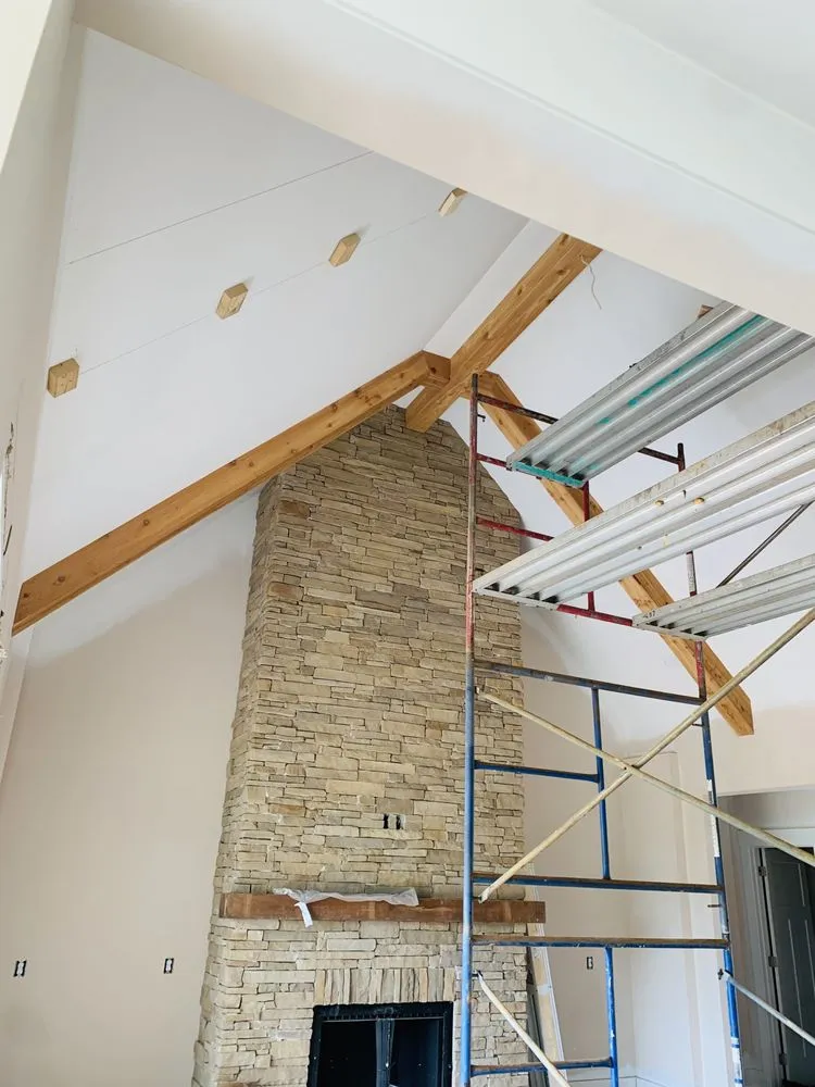 Custom lawn mowing service in Knoxville, TN - Gero Painting & Landscaping